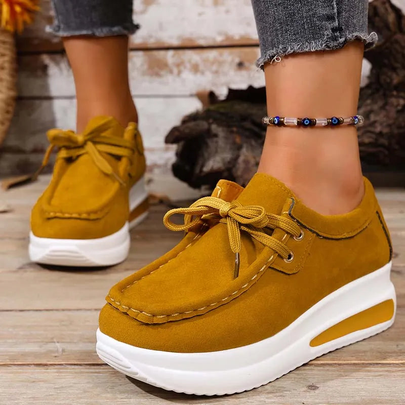 Uma | Cushioned Platform Lace Up Shoes