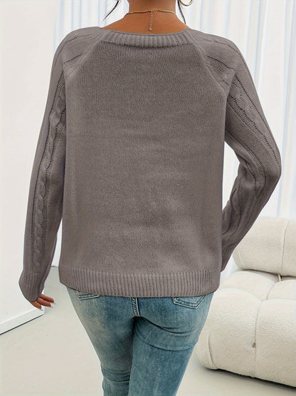 Corentine | Cable Knit Button Sweater