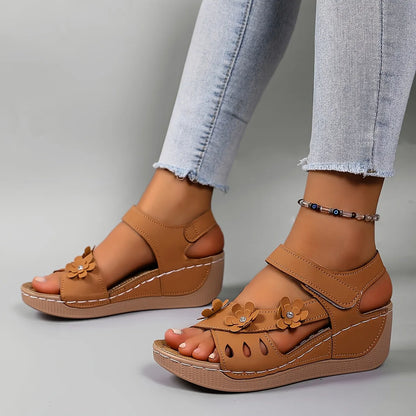 Delavelle | Cushioned Flower Wedge Sandals