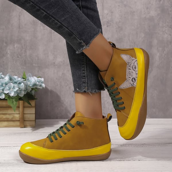 Zelmira | Cat Detail Lace Up Ankle Shoes