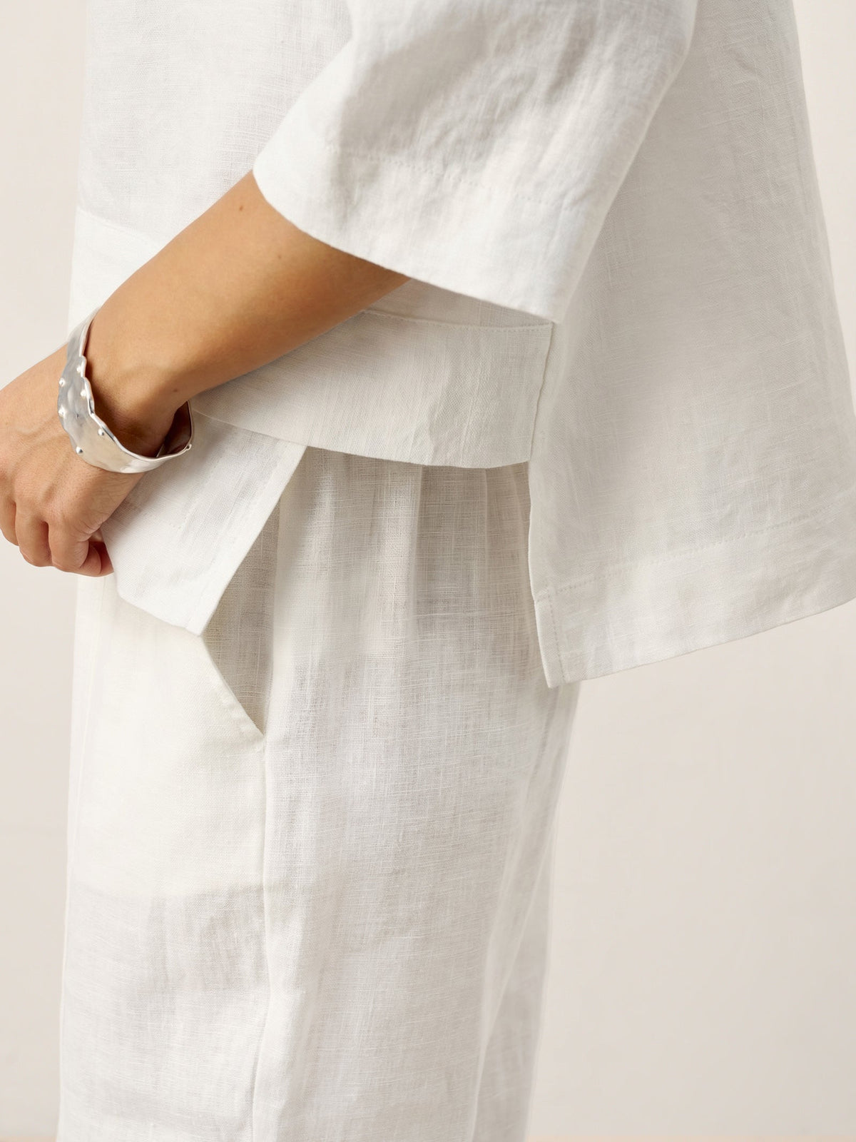 Ondella | Layered Hem Linen Blouse