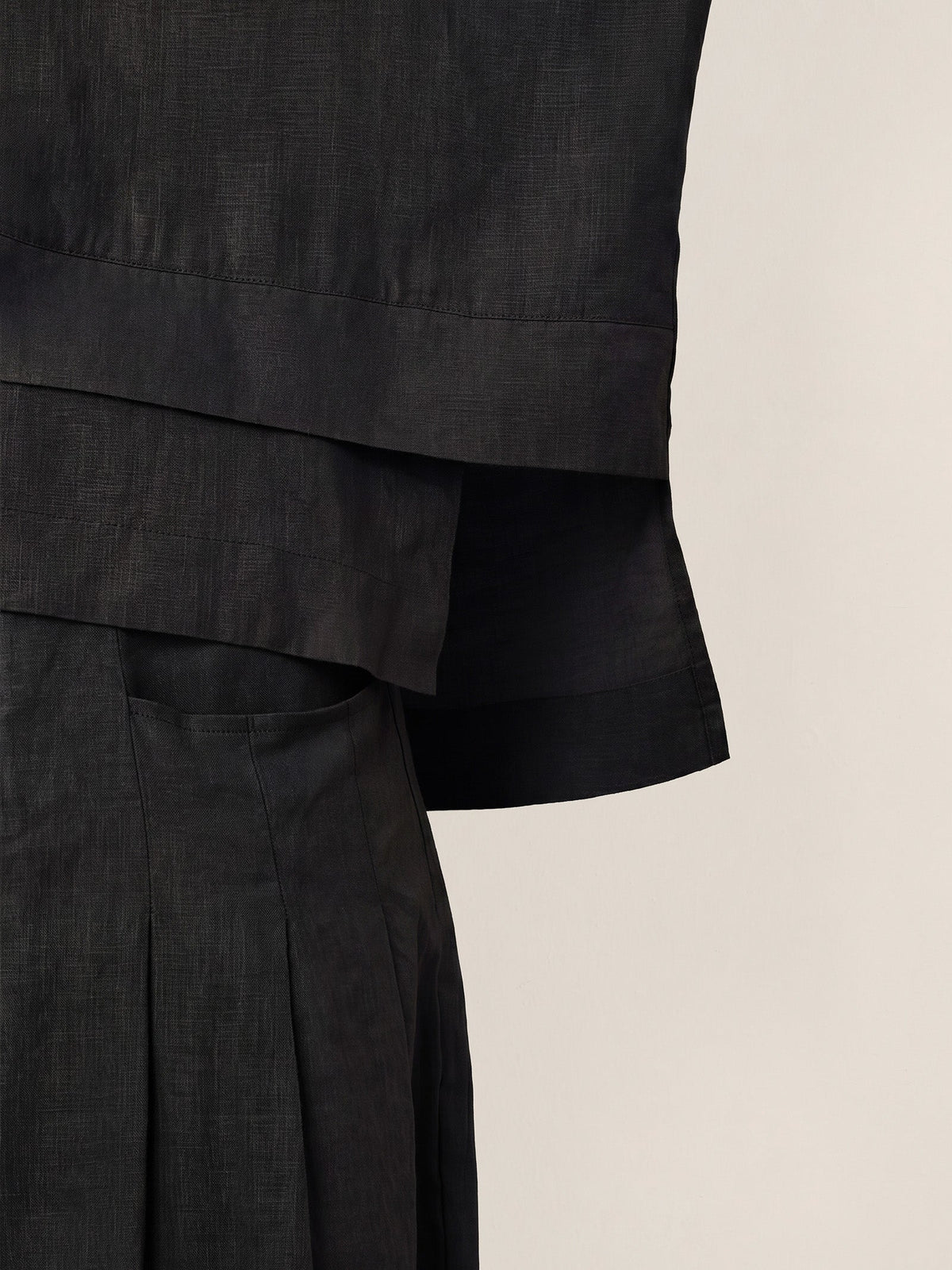 Ondella | Layered Hem Linen Blouse