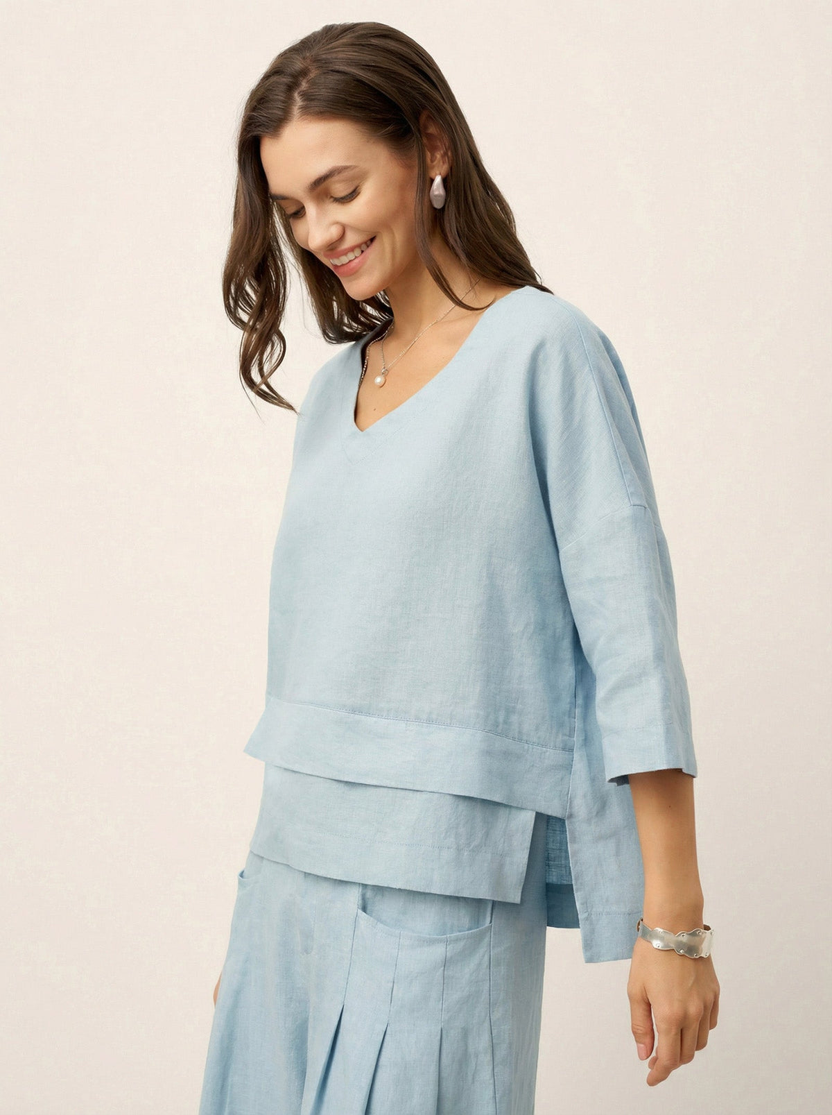 Ondella | Layered Hem Linen Blouse