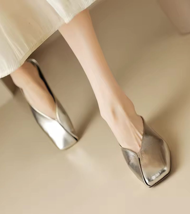 Bellamira | Fashion Forward Square Toe Mules
