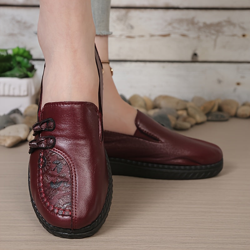 Pavelle | Embroidered Round Toe Comfort Shoes