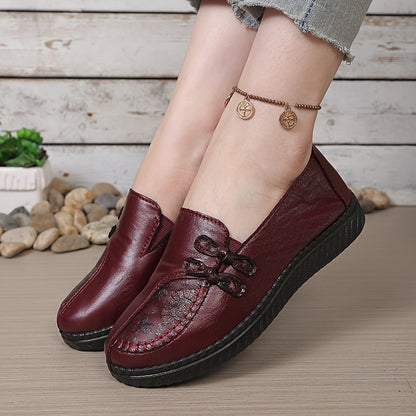 Pavelle | Embroidered Round Toe Comfort Shoes