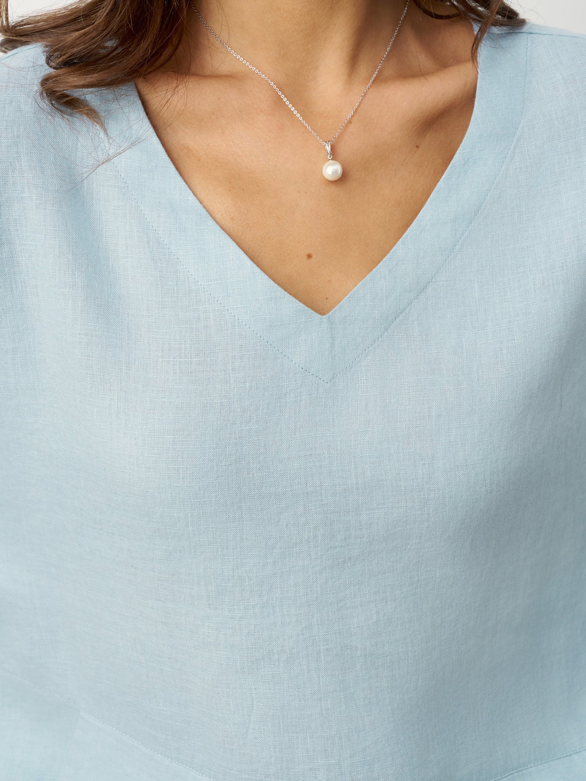 Ondella | Layered Hem Linen Blouse