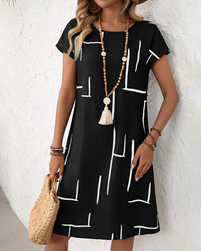 Sage | Geometric Print Round Neck Relaxed Midi Dress
