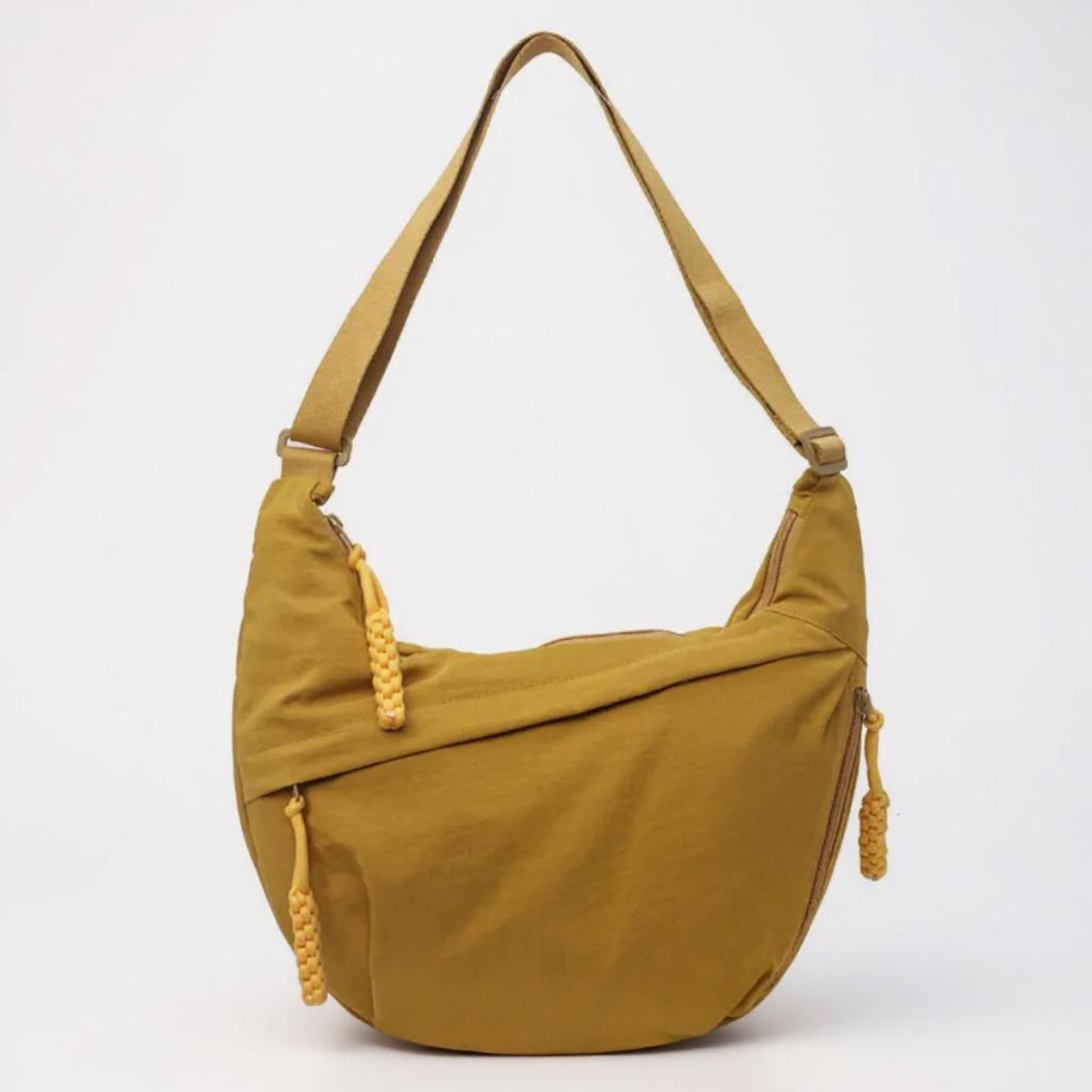 Avenza | Lightweight Crescent Shoulder Bag