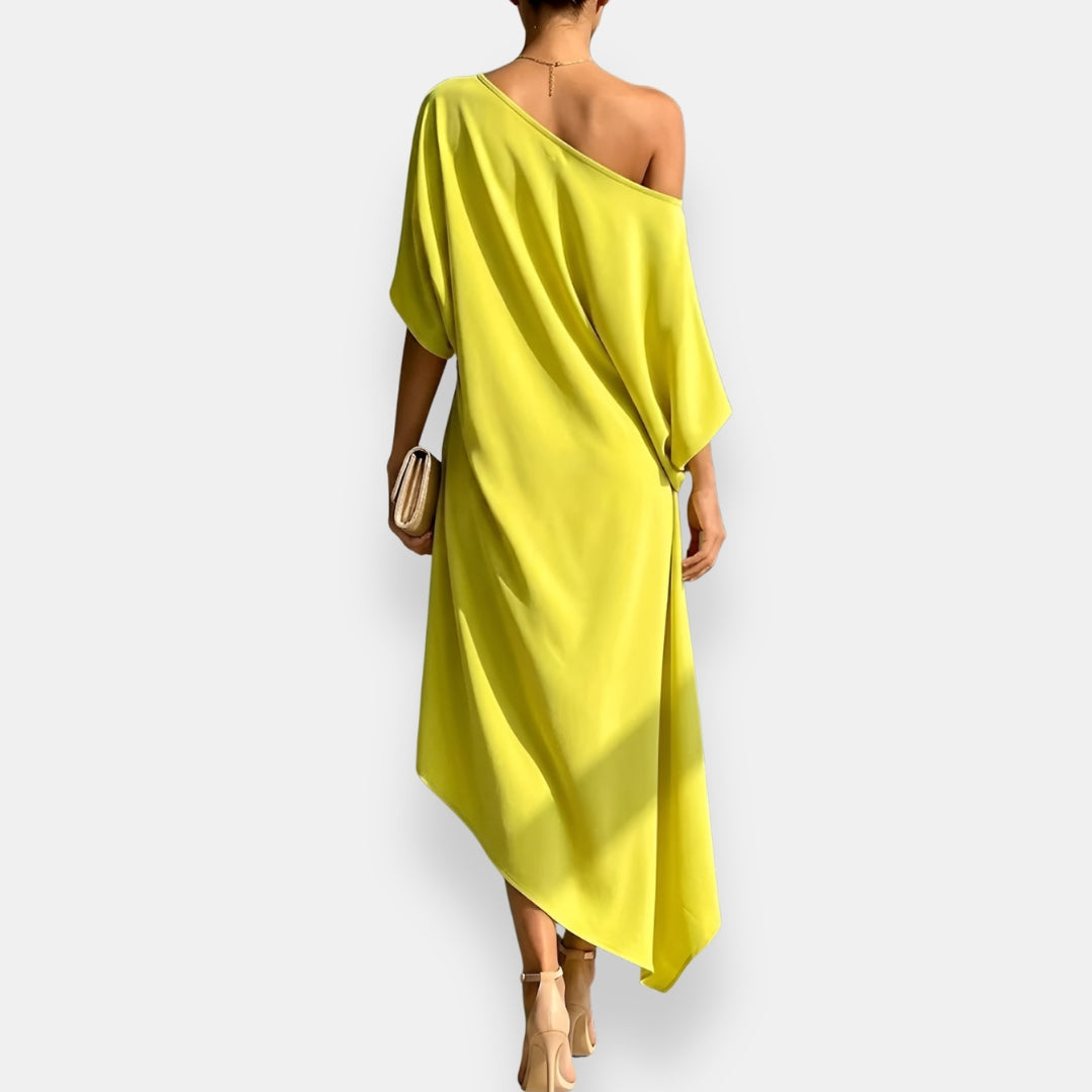 Theodosia | Ruched Side Cocktail Dress