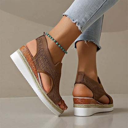 Briseina | Cushioned Platform Walking Sandals