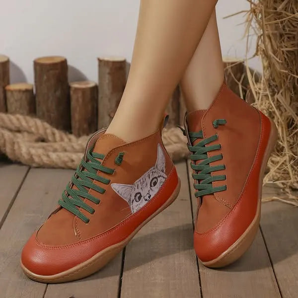 Zelmira | Cat Detail Lace Up Ankle Shoes