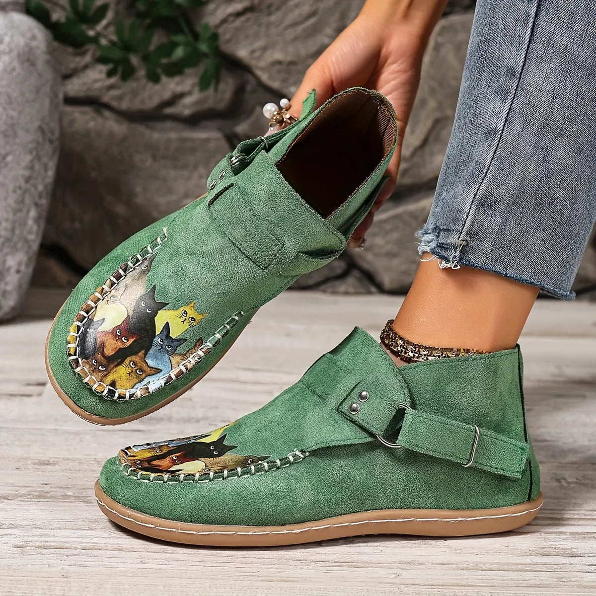 Flannery | Whimsical Cat Detail Casual Loafers