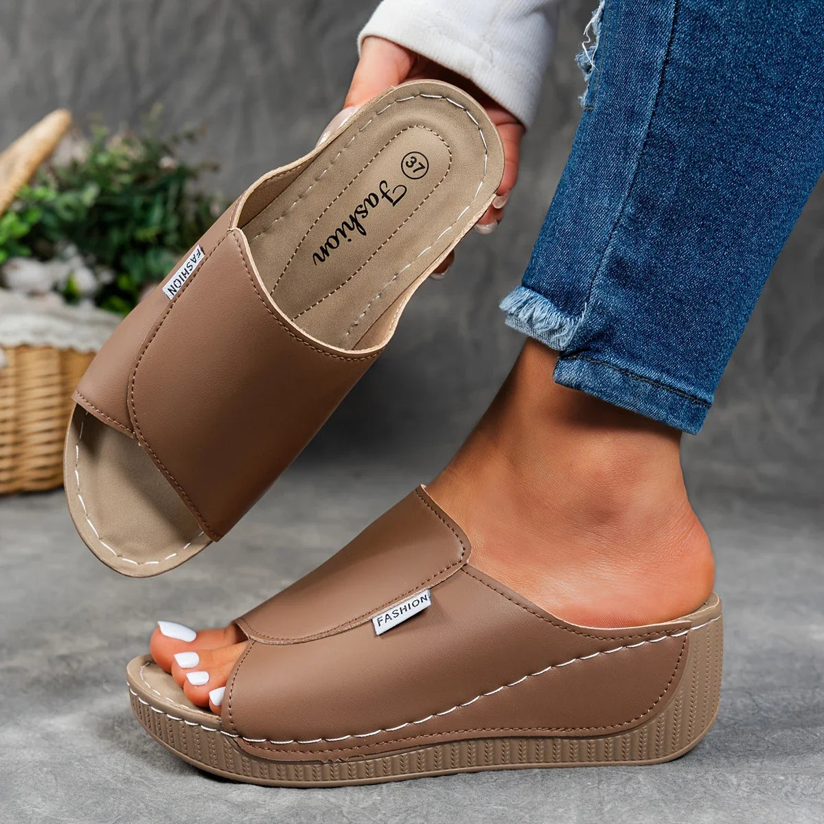 Mirelune | Casual Wedge Mule Sandals