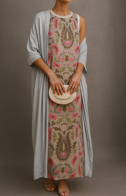 Ysolenne | Vintage Pattern Shift Maxi Dress