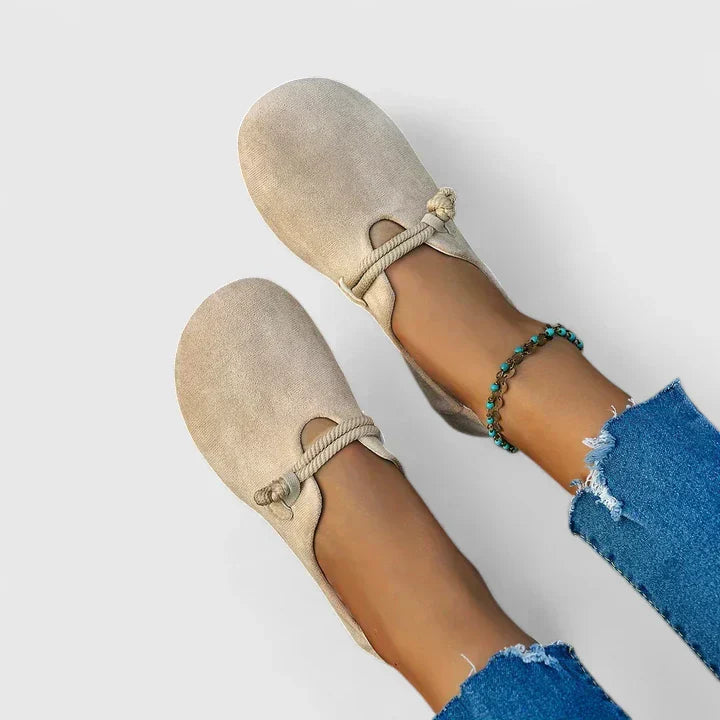 Marivette | Rounded Toe Everyday Flats