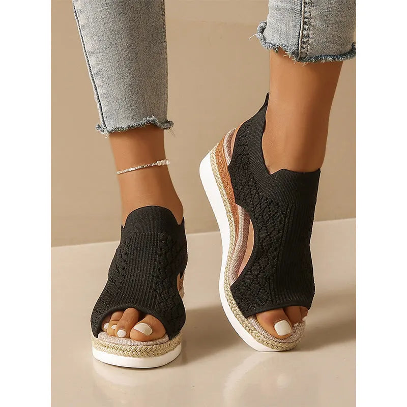 Briseina | Cushioned Platform Walking Sandals