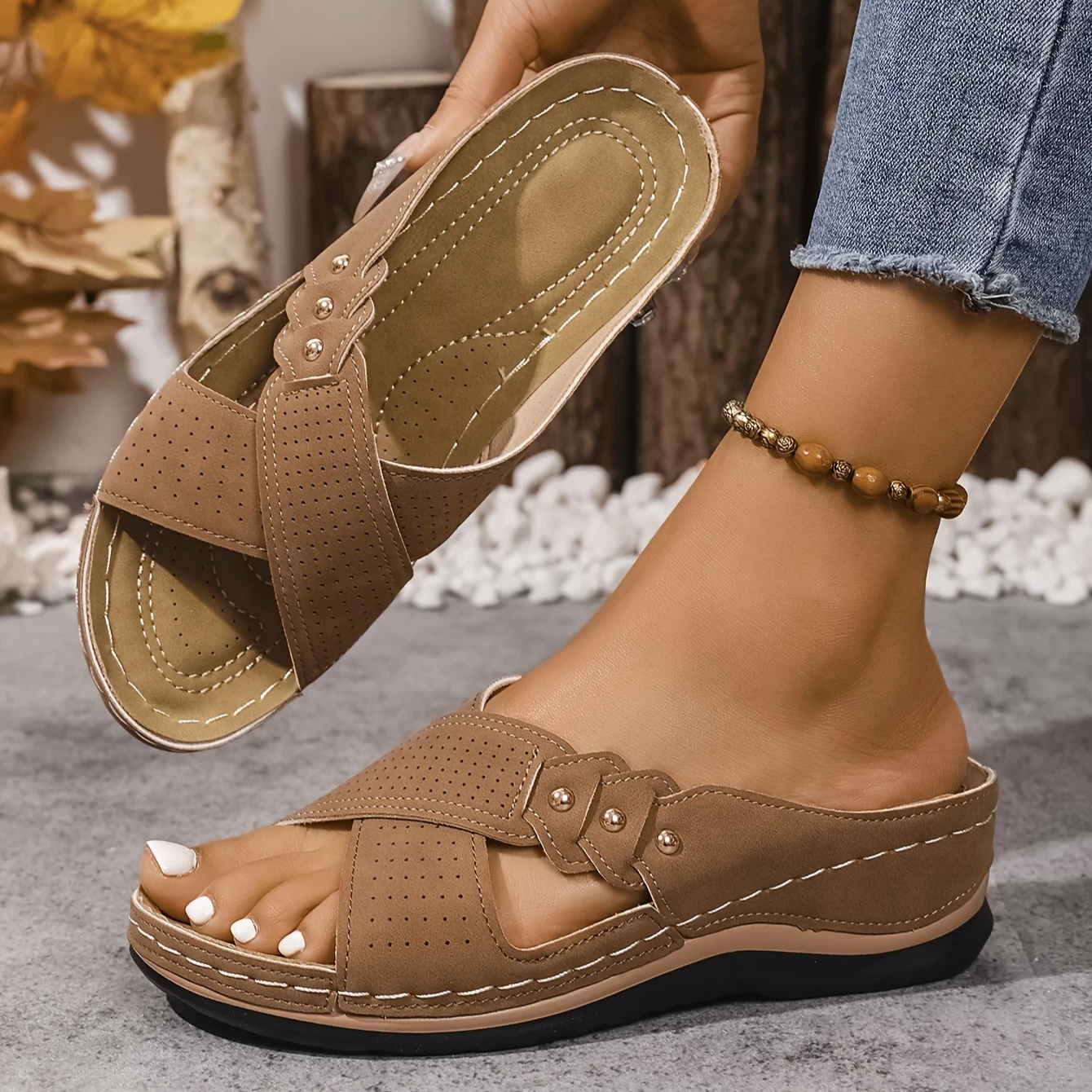 Velthoria | Cross Strap Comfort Sandals