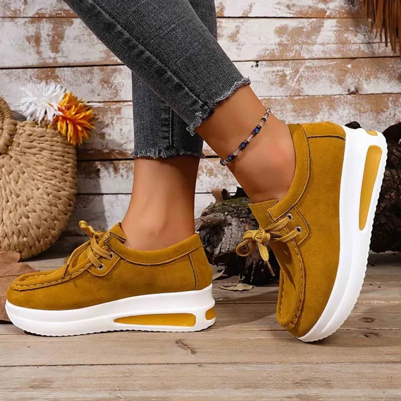 Uma | Cushioned Platform Lace Up Shoes