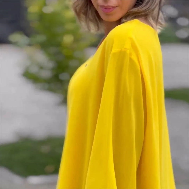 Aramelle | Flowy Layered V-Neck Blouse