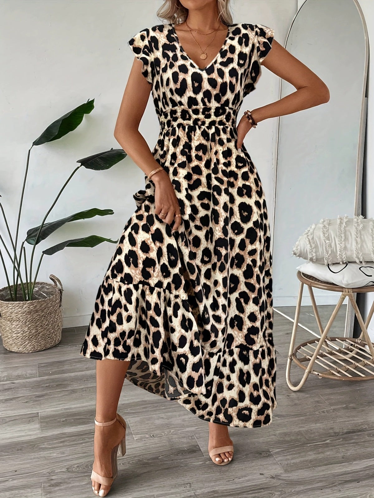 Quoryn | Contrast Damask Print Cap Sleeve A-Line Midi Dress