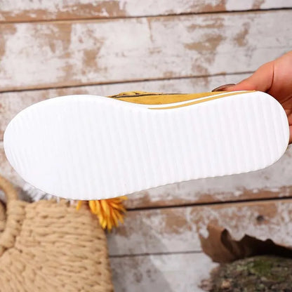 Uma | Cushioned Platform Lace Up Shoes