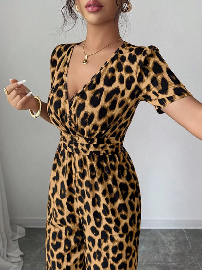 Valesse | Flattering Leopard Print Jumpsuit