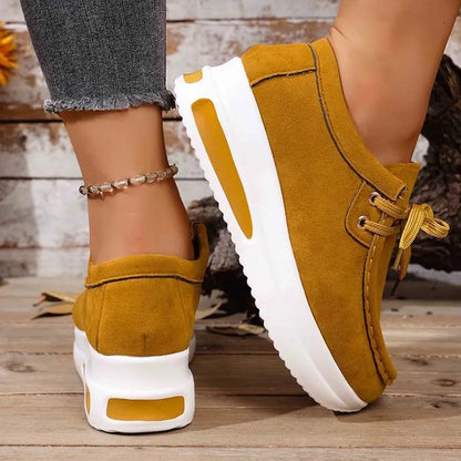 Uma | Cushioned Platform Lace Up Shoes