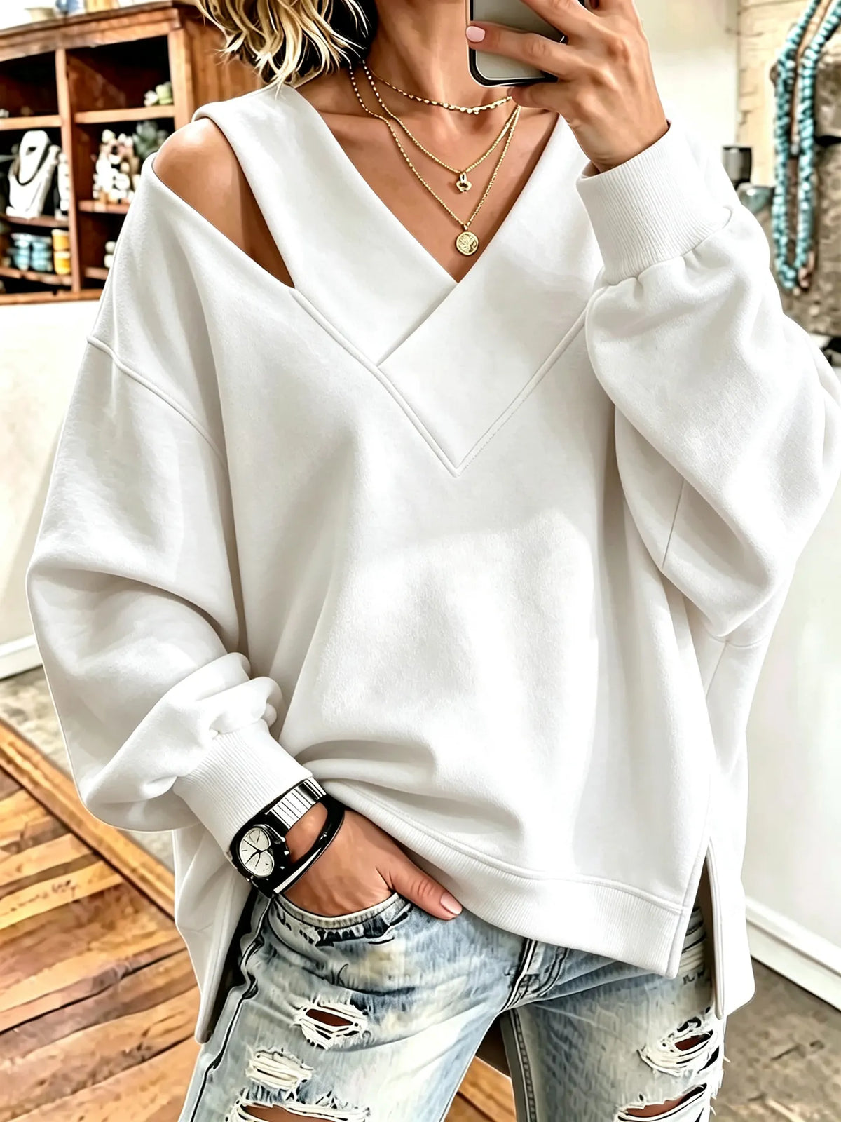 Ulissa | Oversized V Neck Sweatshirt