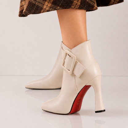 Yvelora | Elegant Buckle Detail Ankle Boots