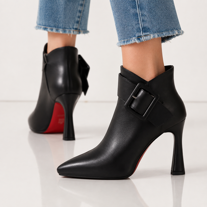 Yvelora | Elegant Buckle Detail Ankle Boots