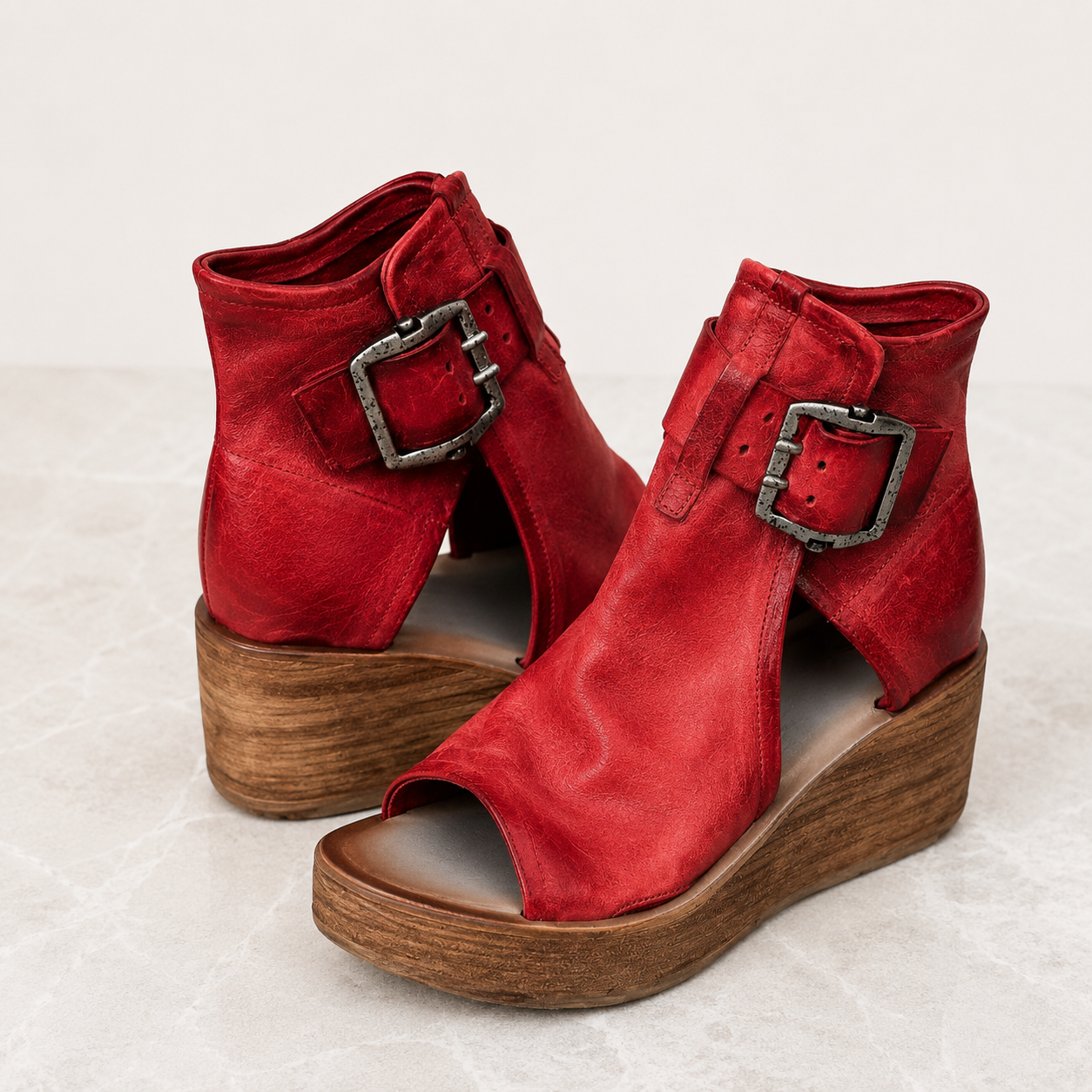 Hadrielle | Cutout Platform Sandals