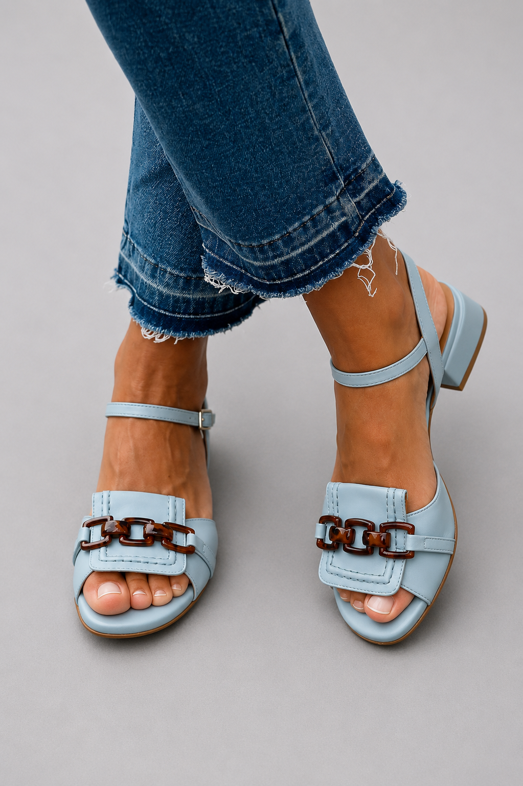Giavanna | Open Toe Block Heel Sandals