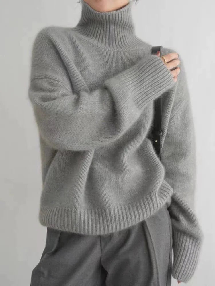 Brivelle | Relaxed Ribbed Turtleneck Sweater