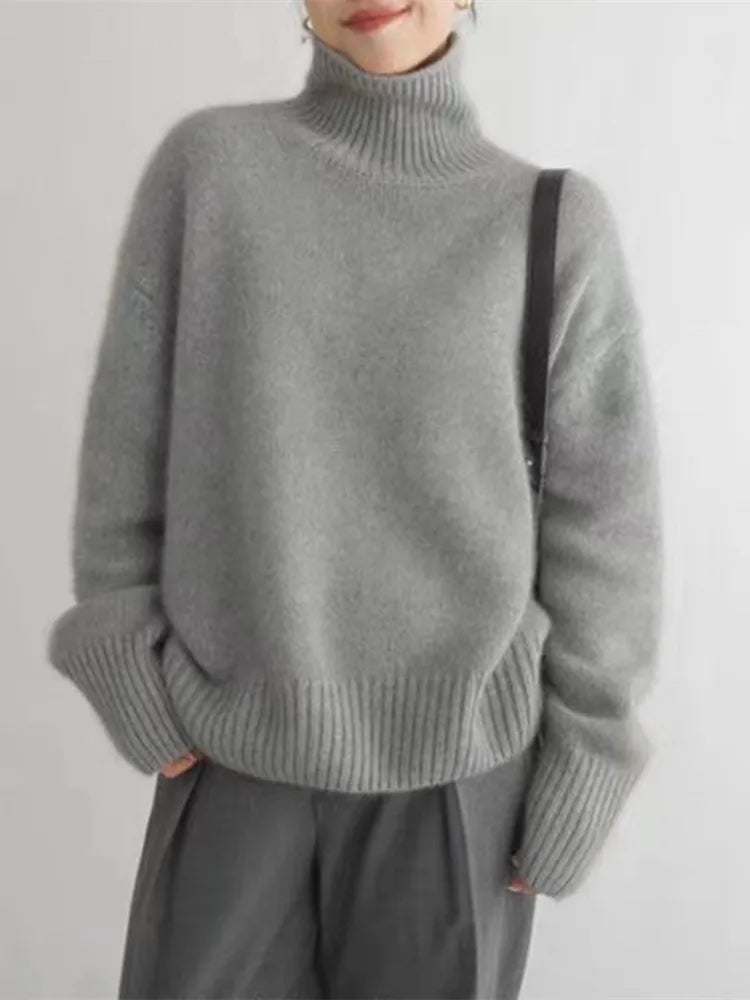 Brivelle | Relaxed Ribbed Turtleneck Sweater