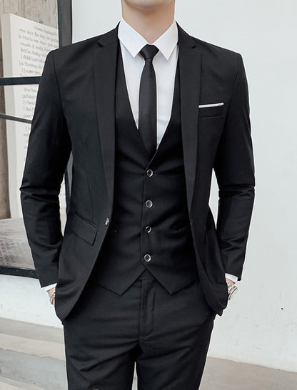 Ashbourne | Tailored Fit Three Piece Suit