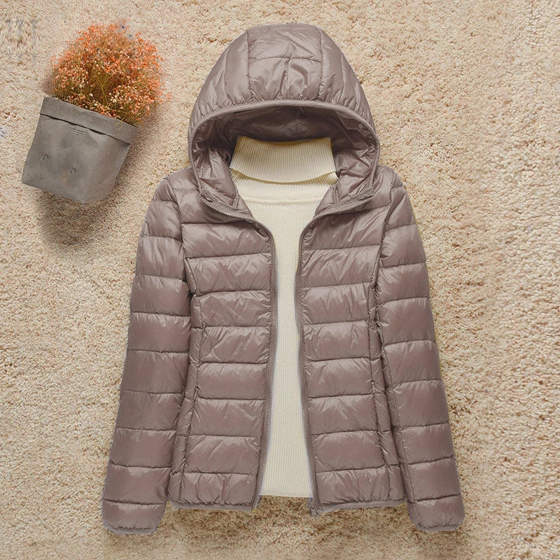 Phaenna | Lightweight Hooded Puffer Jacket