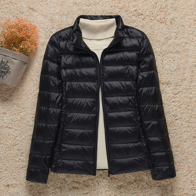 Phaenna | Lightweight Hooded Puffer Jacket