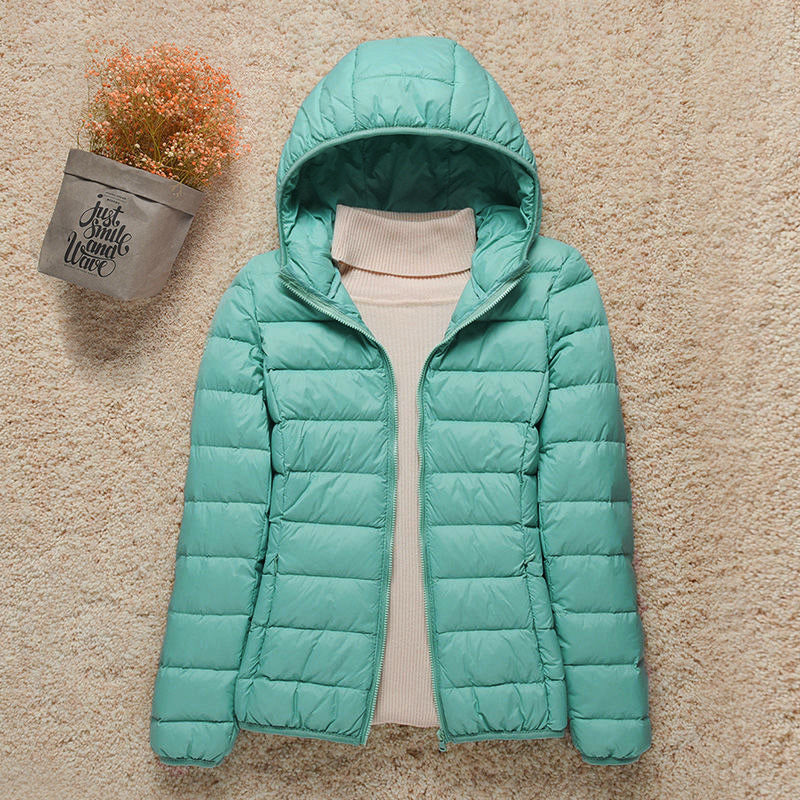 Phaenna | Lightweight Hooded Puffer Jacket
