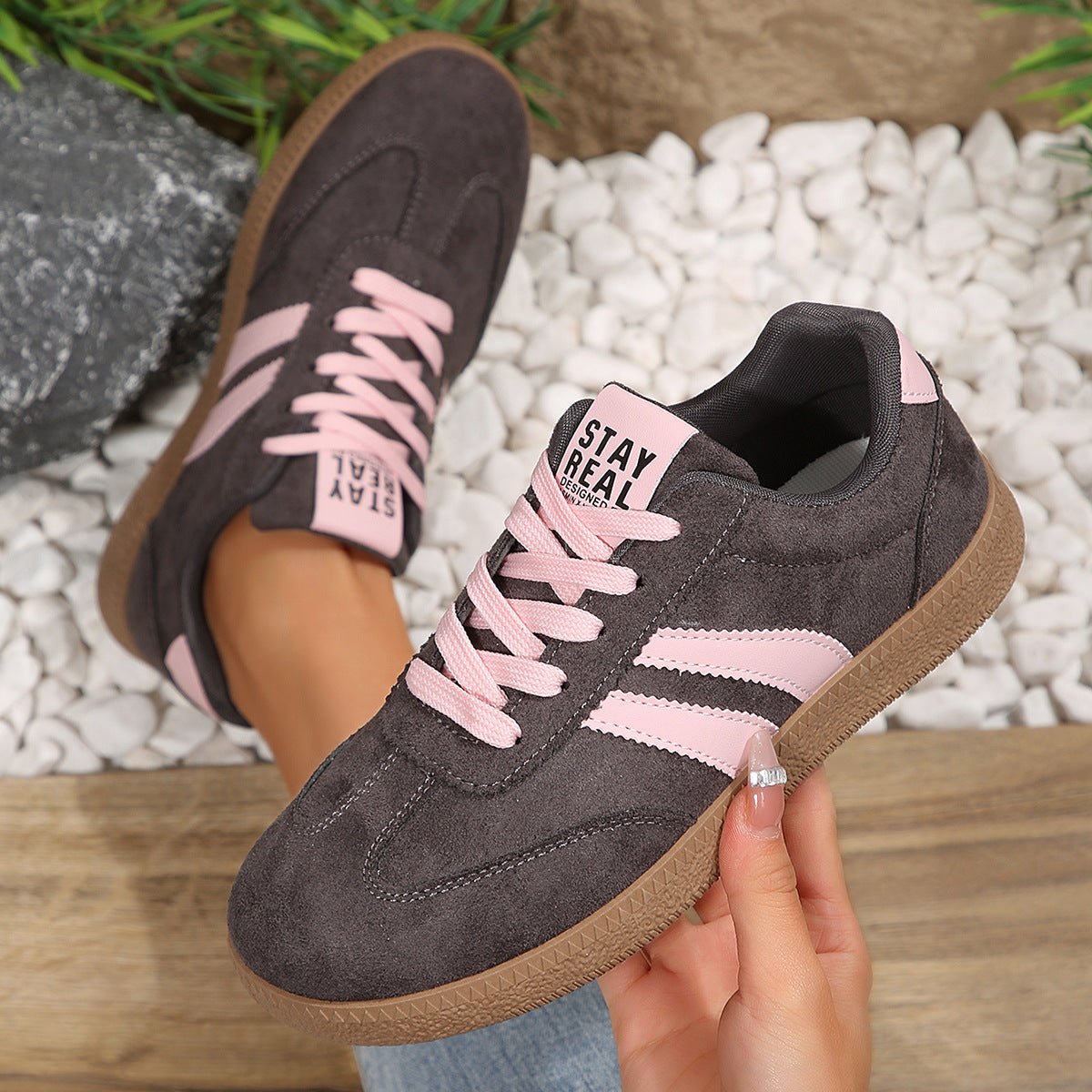 Liorah | Everyday Contrast Stripe Trainers