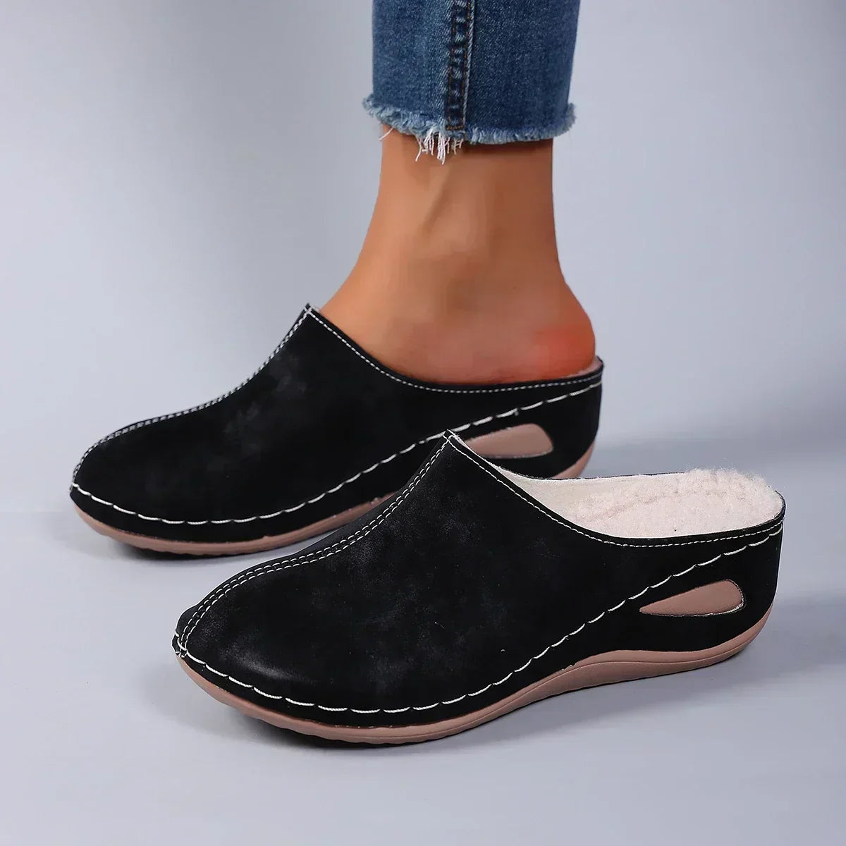 Odelia | Fleece Lined Comfort Clogs