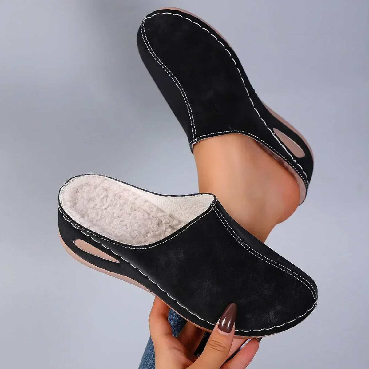 Odelia | Fleece Lined Comfort Clogs