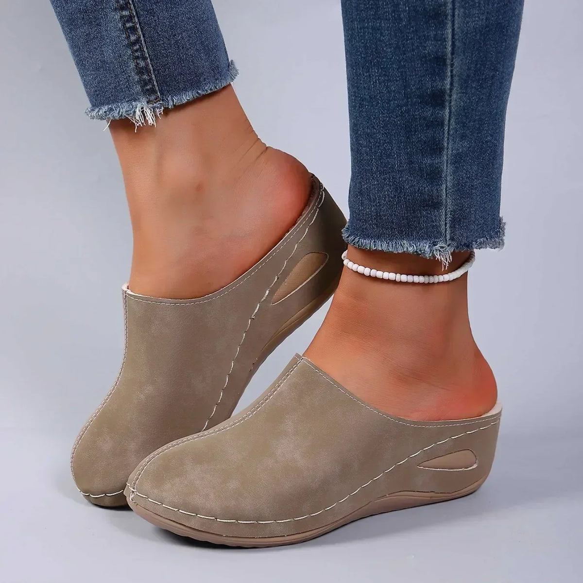 Odelia | Fleece Lined Comfort Clogs