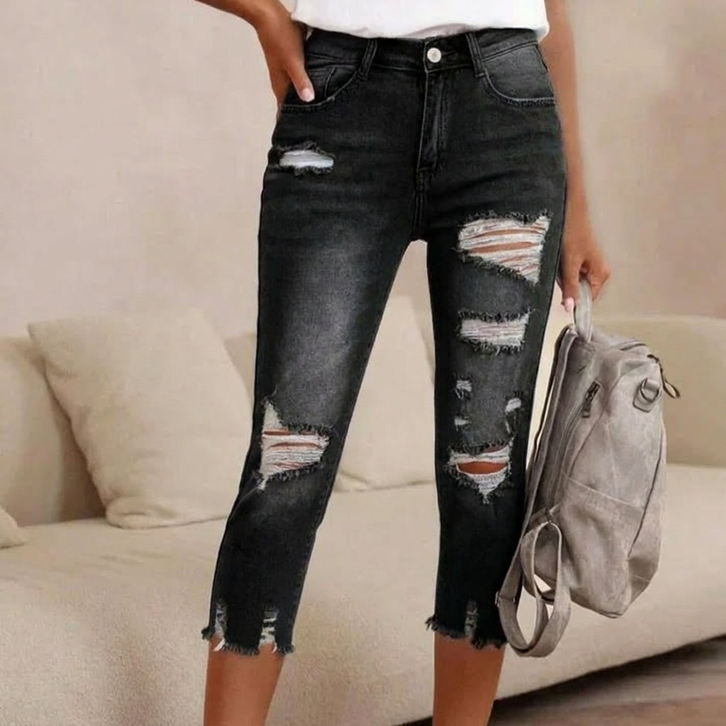 Zorellia | Distressed Skinny Capri Jeans
