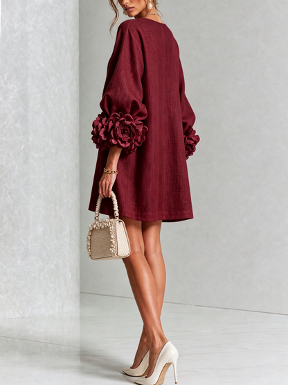 Esmirelle | Botanical Cuff Shift Dress