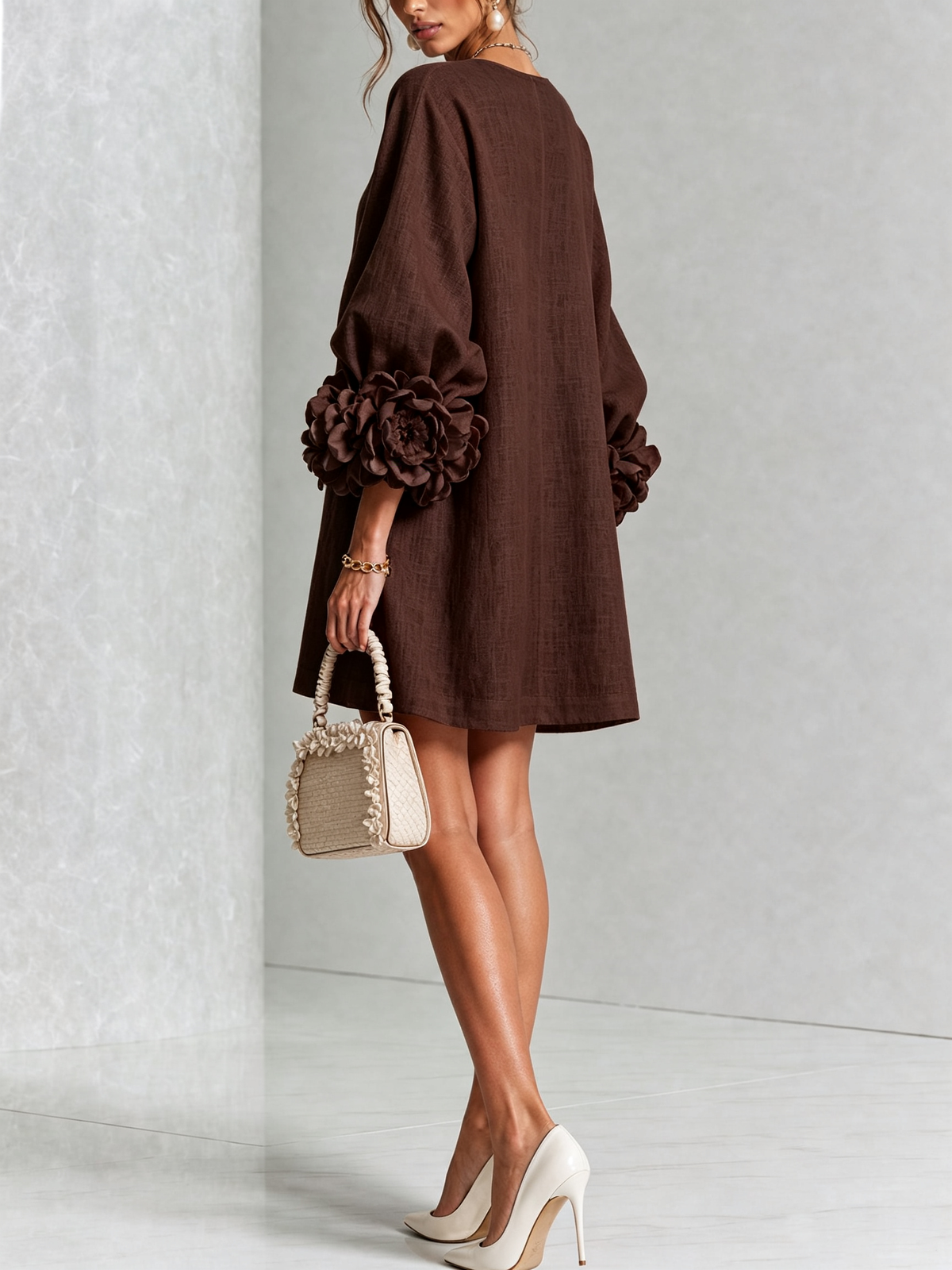 Briovelle | Statement Sleeve Shift Dress