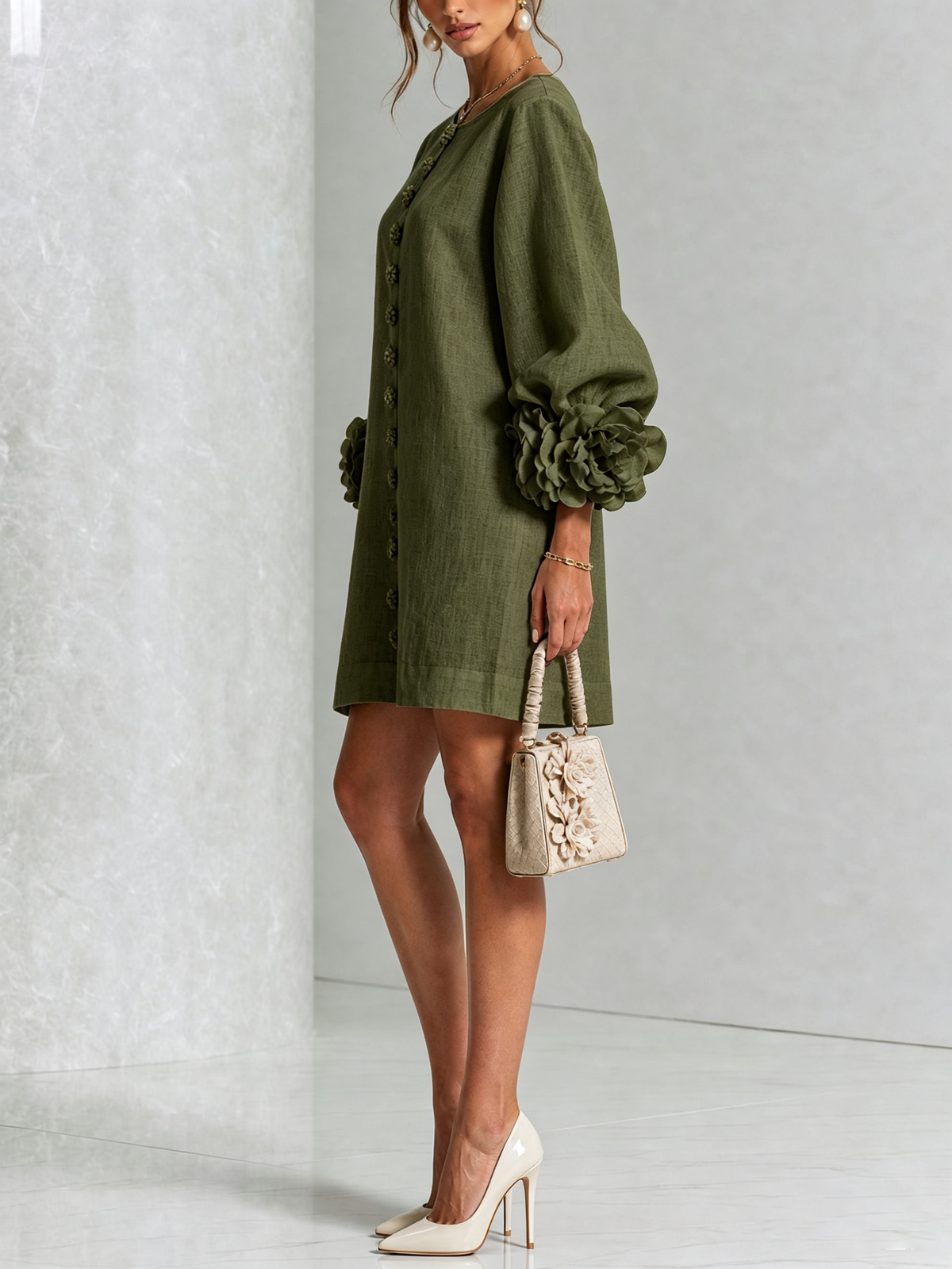 Briovelle | Statement Sleeve Shift Dress