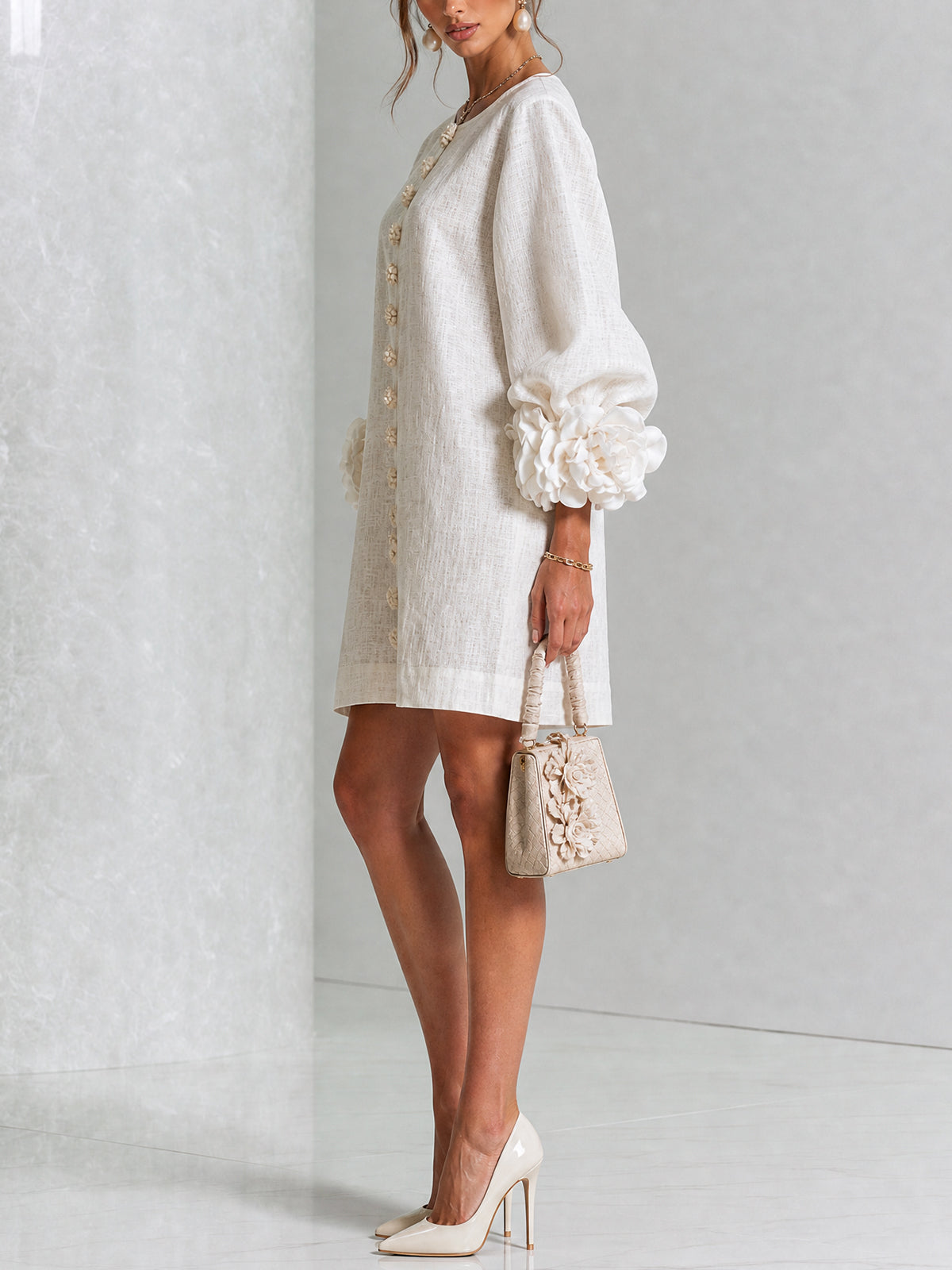 Briovelle | Statement Sleeve Shift Dress