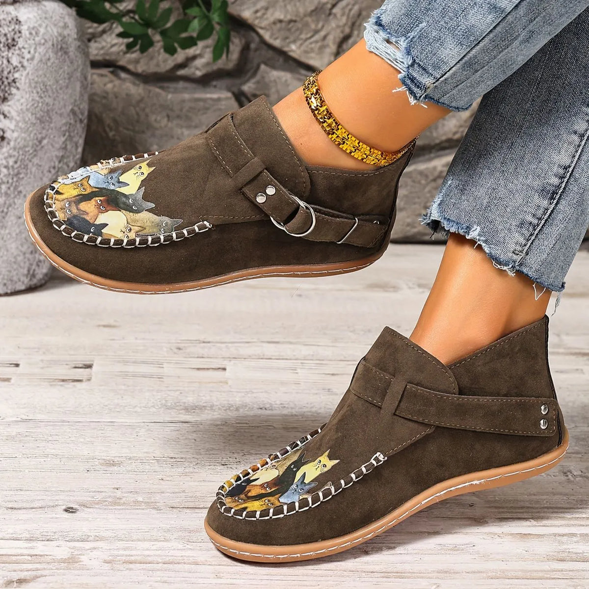 Flannery | Whimsical Cat Detail Casual Loafers