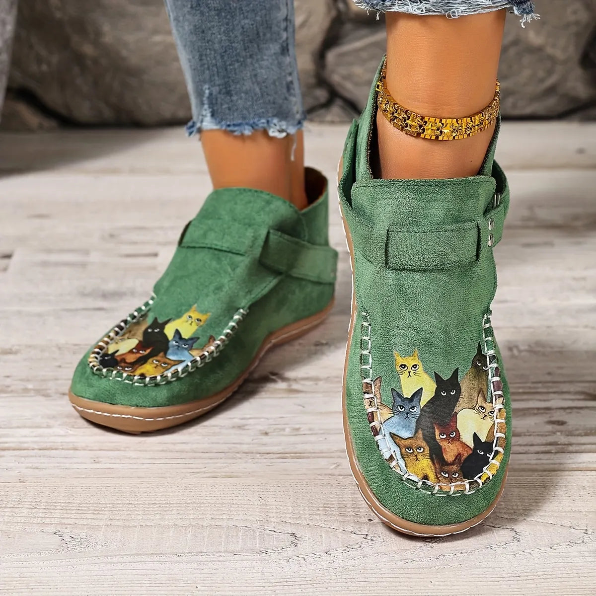 Flannery | Whimsical Cat Detail Casual Loafers
